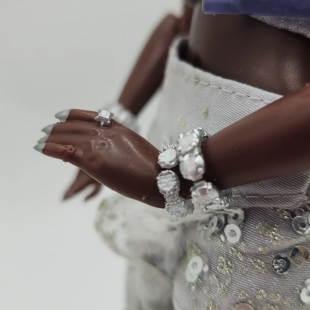 Rainbow High Divas Ayesha Sterling White Sequin Doll Outfit‎